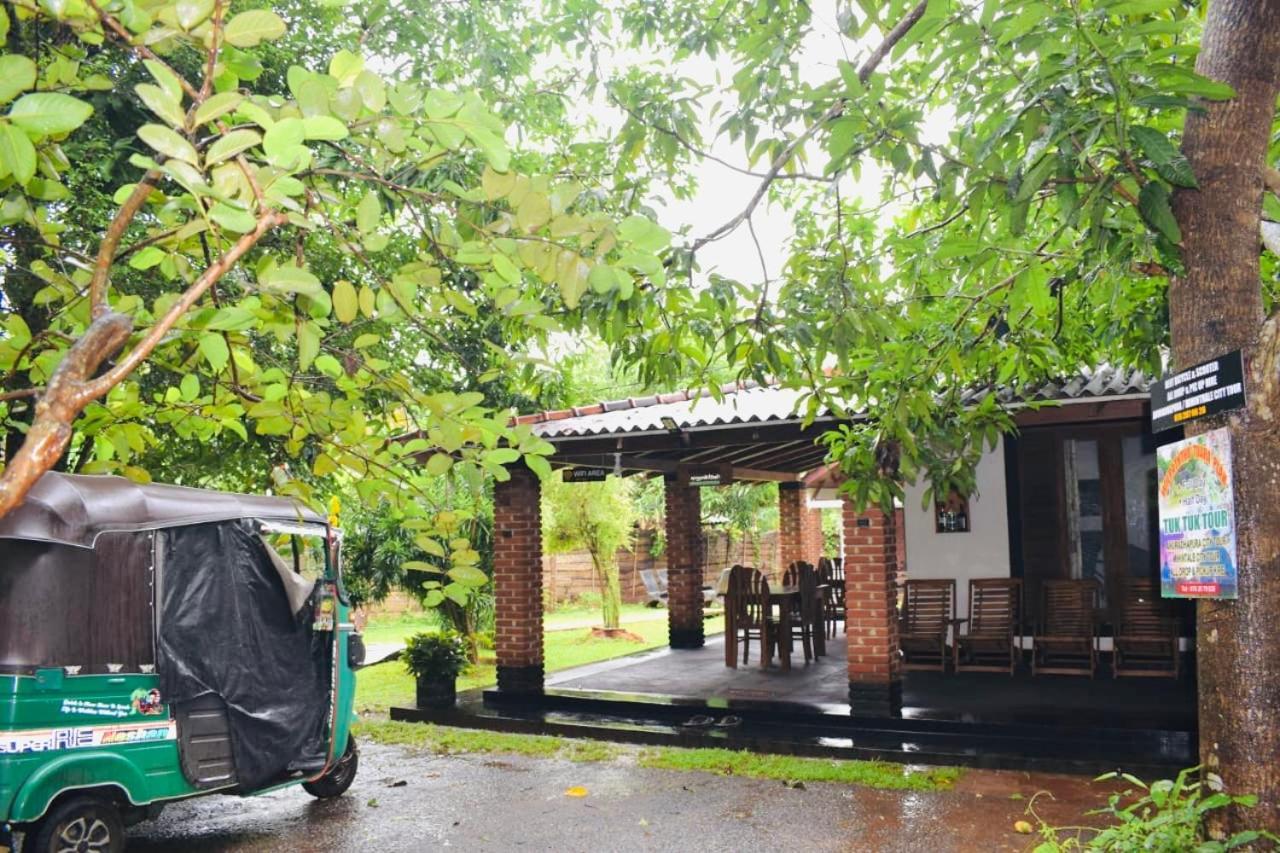 Green Cottage Anuradhapura Exterior photo