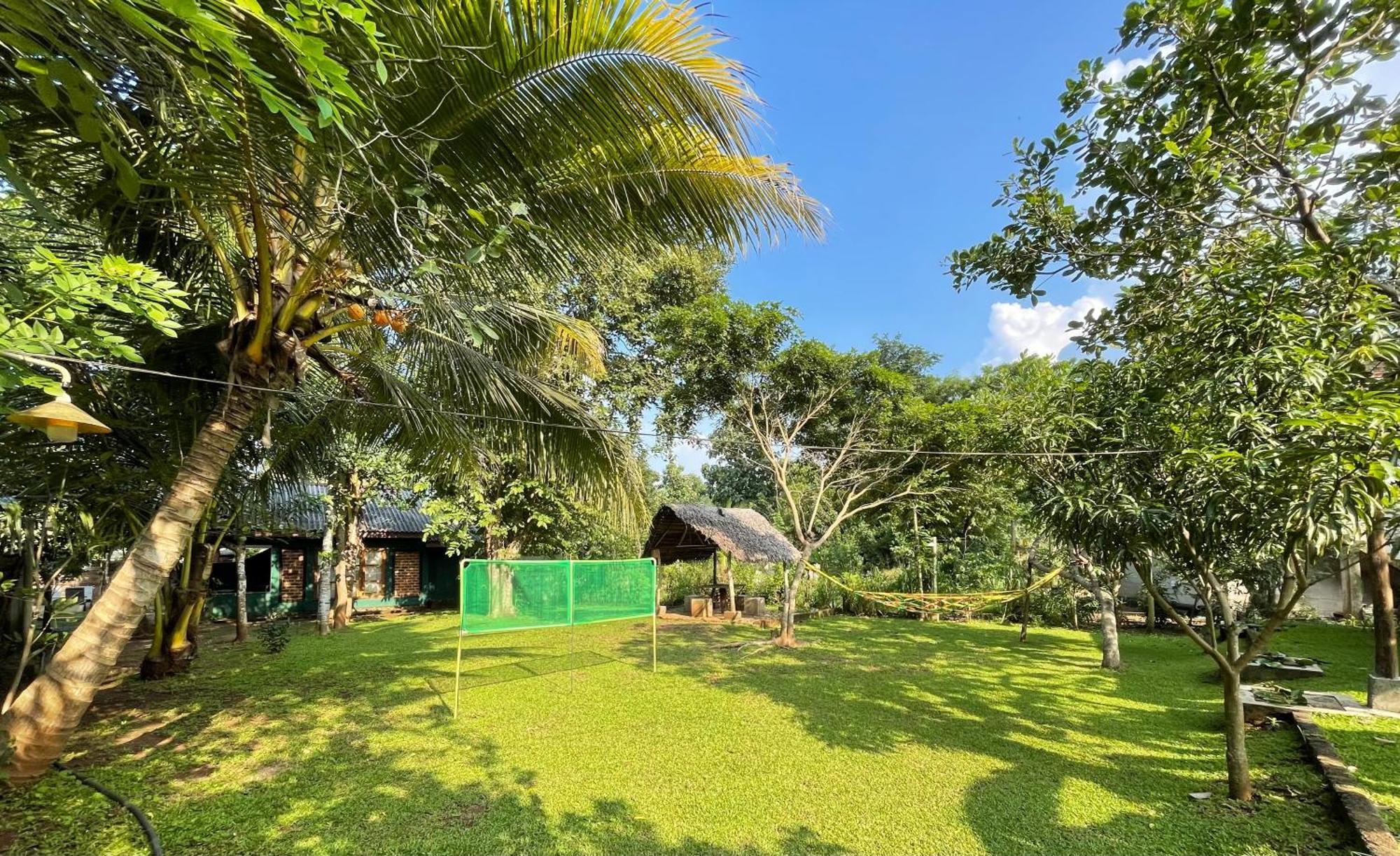 Green Cottage Anuradhapura Exterior photo