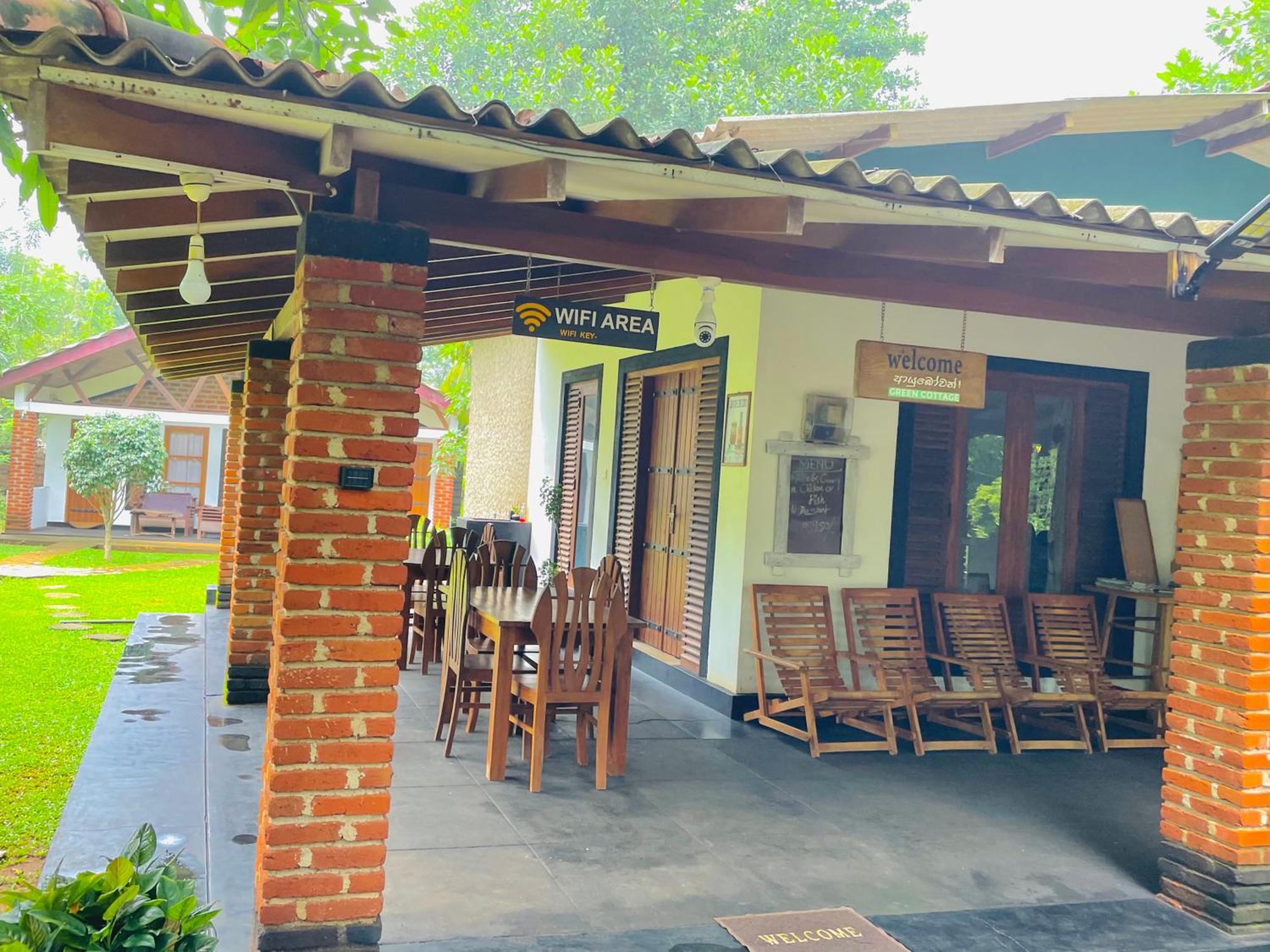 Green Cottage Anuradhapura Exterior photo