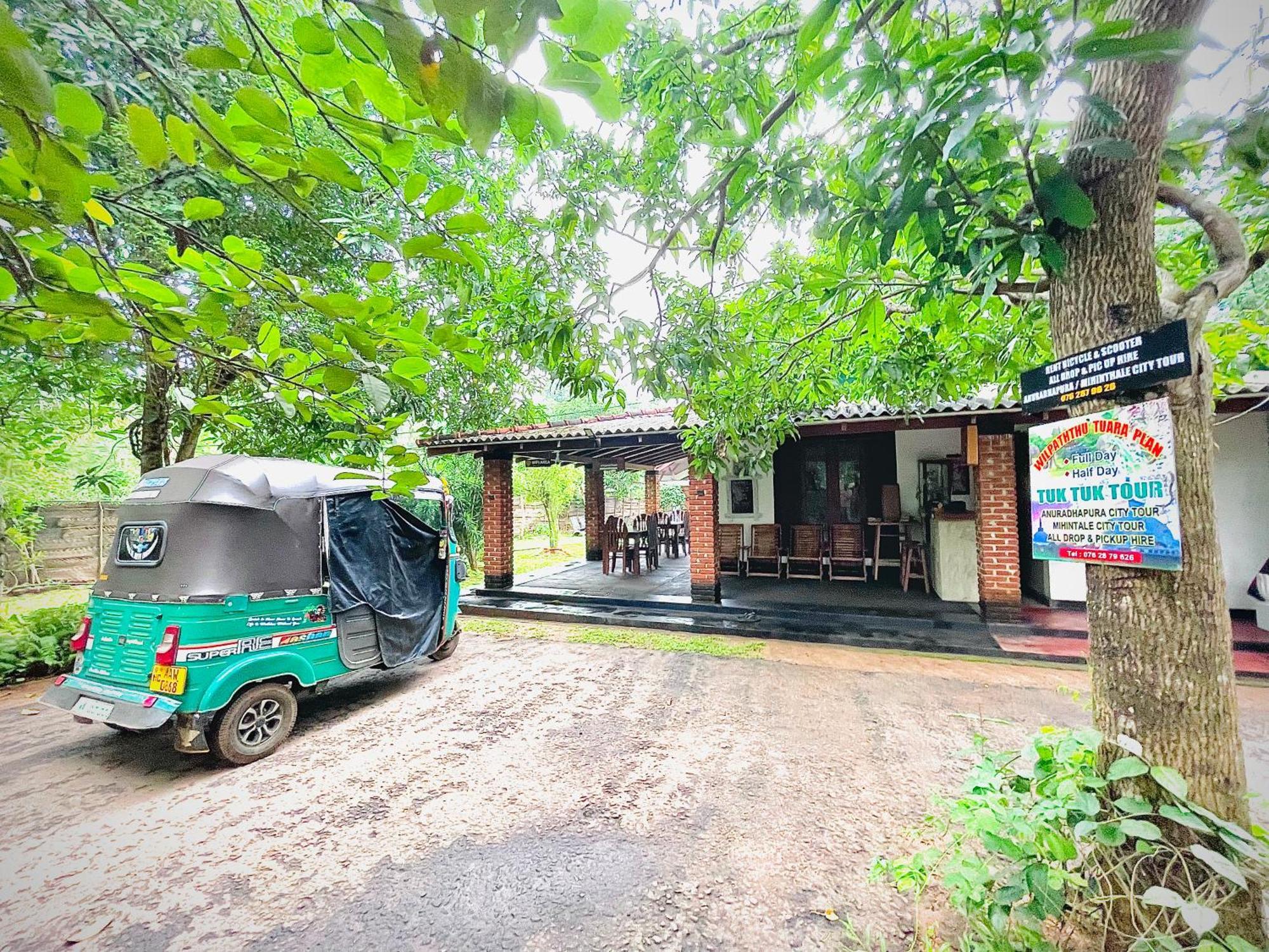 Green Cottage Anuradhapura Exterior photo