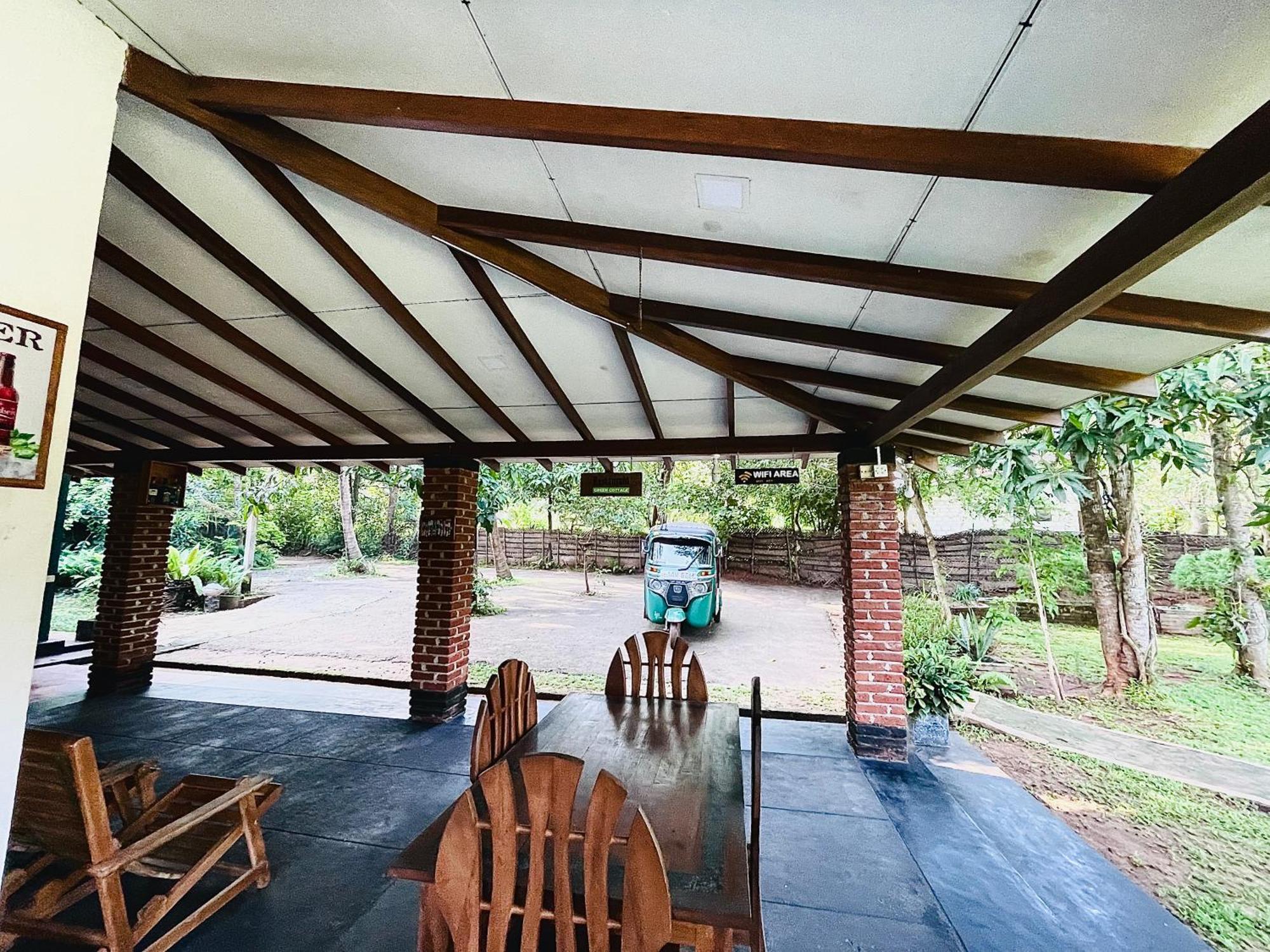 Green Cottage Anuradhapura Exterior photo